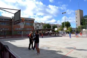 L'escola Ramon Castelltort obre el seu pati a la ciutadania
