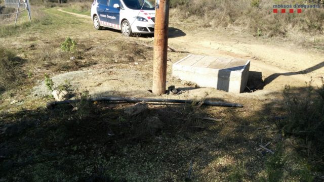 robatori cable telefonic