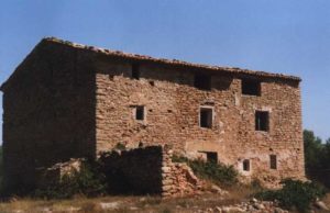 Un llibre recupera la història de les masies de Sant Martí de Tous