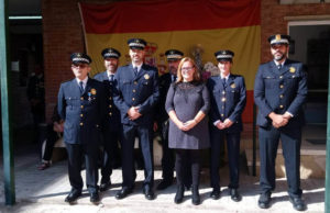 Representants del govern vilanoví a la festa del Pilar de la Guàrdia Civil d’Igualada