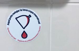 L’Ajuntament de Calaf impulsa una campanya de senyalització per trencar el tabú de la menstruació