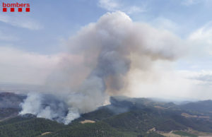 L’incendi de la Conca de Barberà i l’Anoia ja afecta una superfície de 1.228 hectàrees