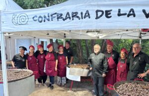 La Confraria de la Vinyala celebra La Nit de Cuiners i Cuineres