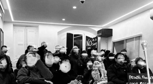 Imatge protesta taxes ajuntament