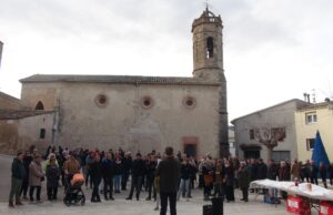 Montbui inaugura la reforma de la plaça i el carrer Major del nucli antic