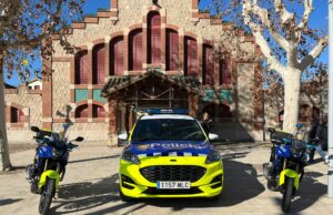 La Policia Local d’Igualada renova la seva flota amb dues noves motocicletes i un cotxe híbrid
