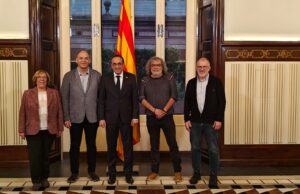 La síndica municipal d’Igualada participa en una trobada de síndics amb el president del Parlament de Catalunya