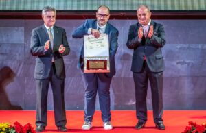 L’Igualada HC rep la Placa d’Or pels seus 75 anys d’història a la Gala de Patinaje de la RFEP