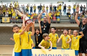 El Futbol Sala Montbui guanya la Copa Catalunya Minibenjamí