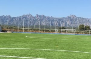 Finalitzen les obres de remodelació del camp de futbol municipal dels Hostalets de Pierola